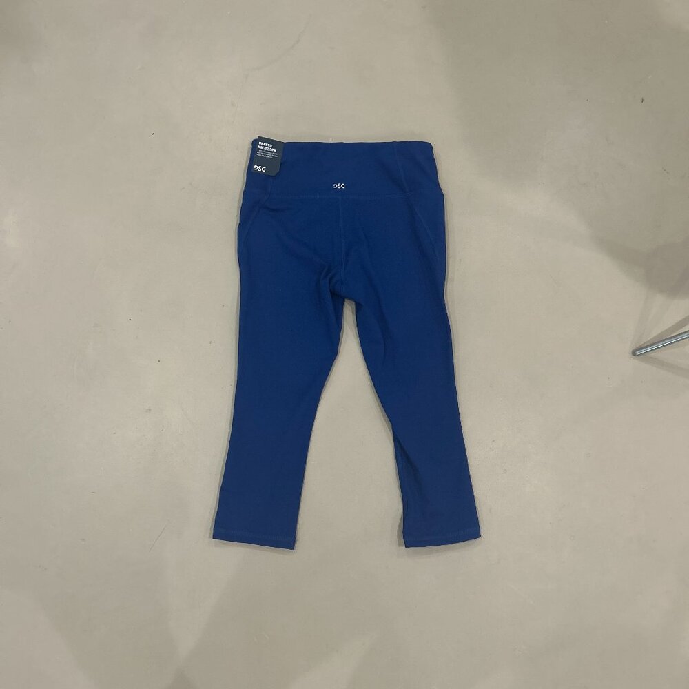 NWT: DSG Women's Momentum Performance Cropped Leggings - SMALL